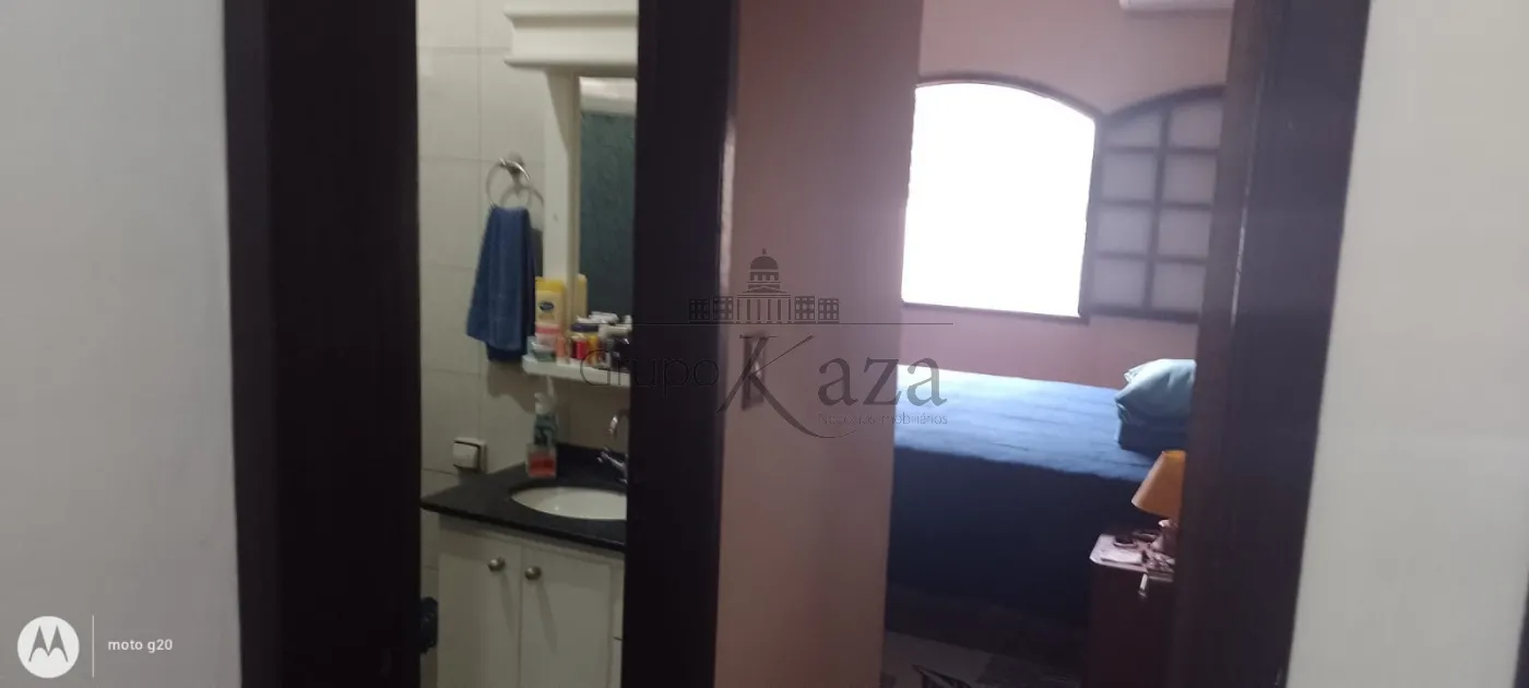 Foto 26 de Casa Padrão em Parque Interlagos, São José dos Campos - imagem 26