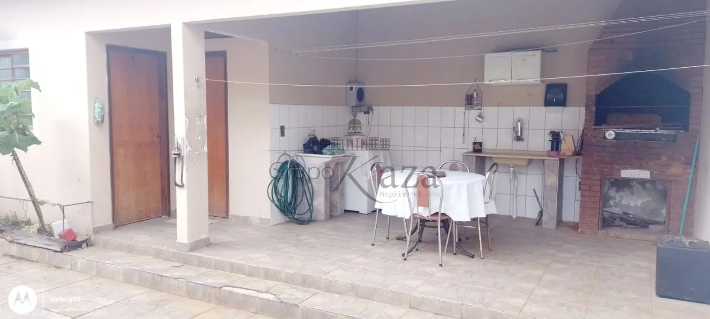Foto 27 de Casa Padrão em Parque Interlagos, São José dos Campos - imagem 27