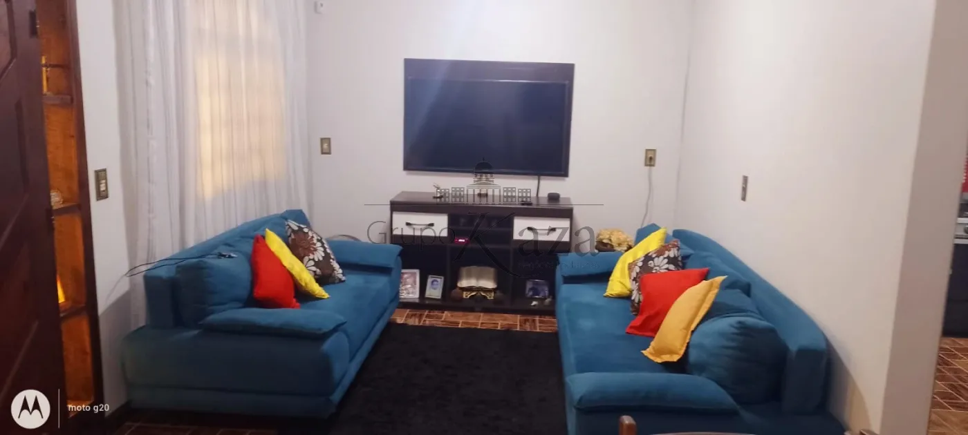 Foto 28 de Casa Padrão em Parque Interlagos, São José dos Campos - imagem 28