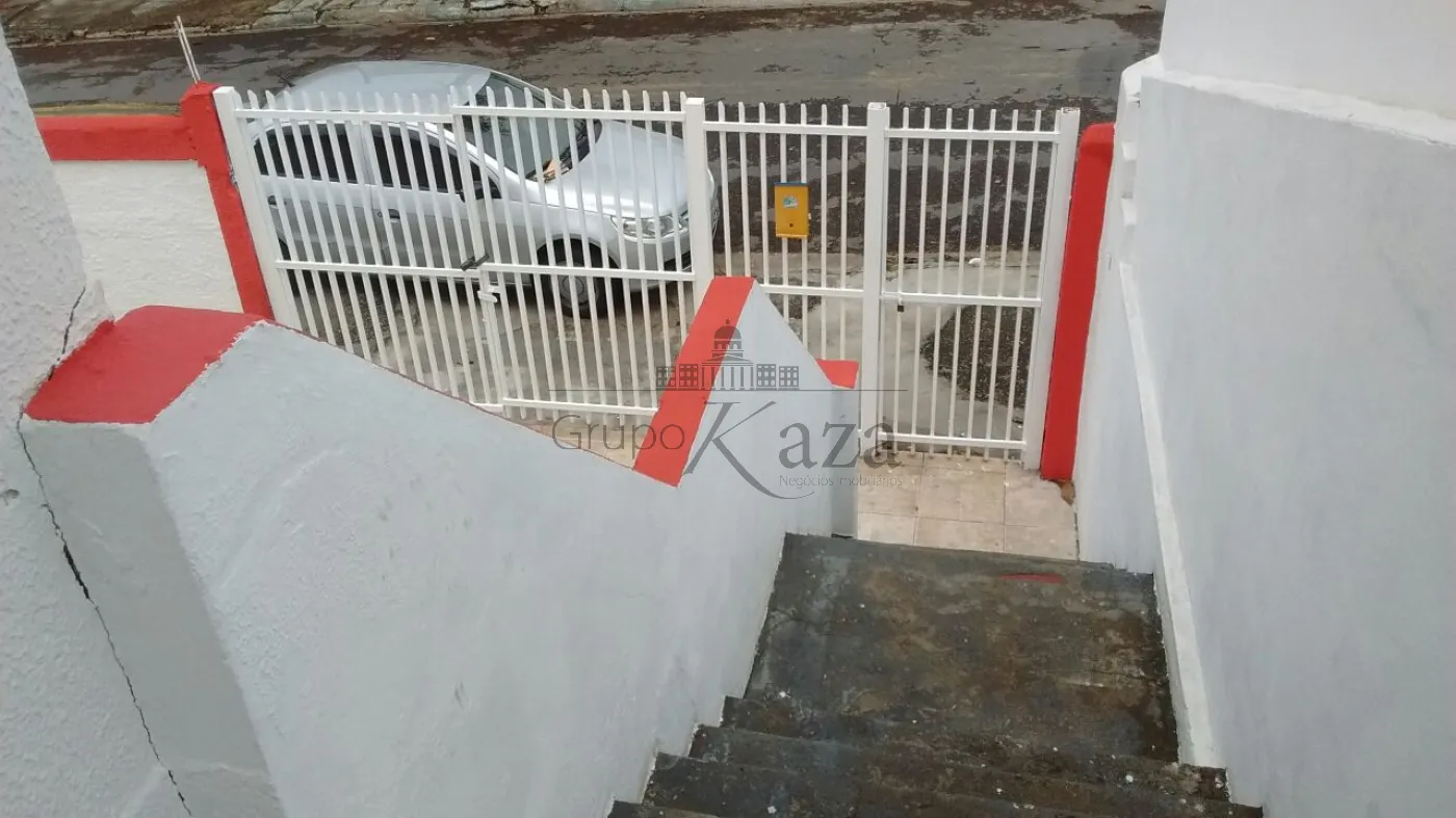 Foto 7 de Casa Térrea em Jardim Santa Inês I, São José dos Campos - imagem 7
