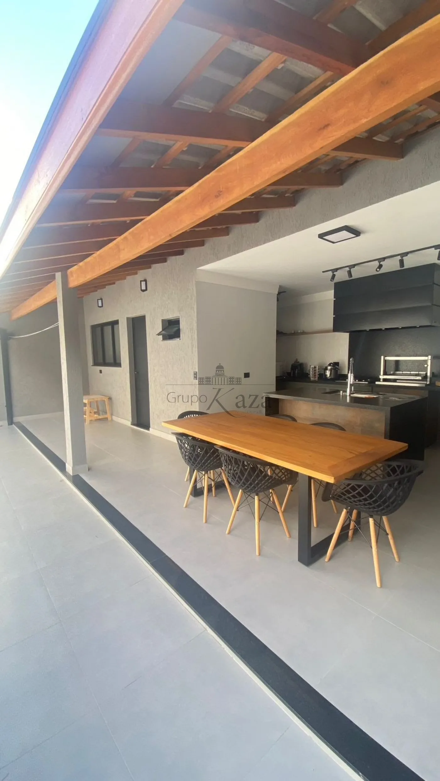Foto 15 de Casa Padrão em Jardim Oriente, São José dos Campos - imagem 15