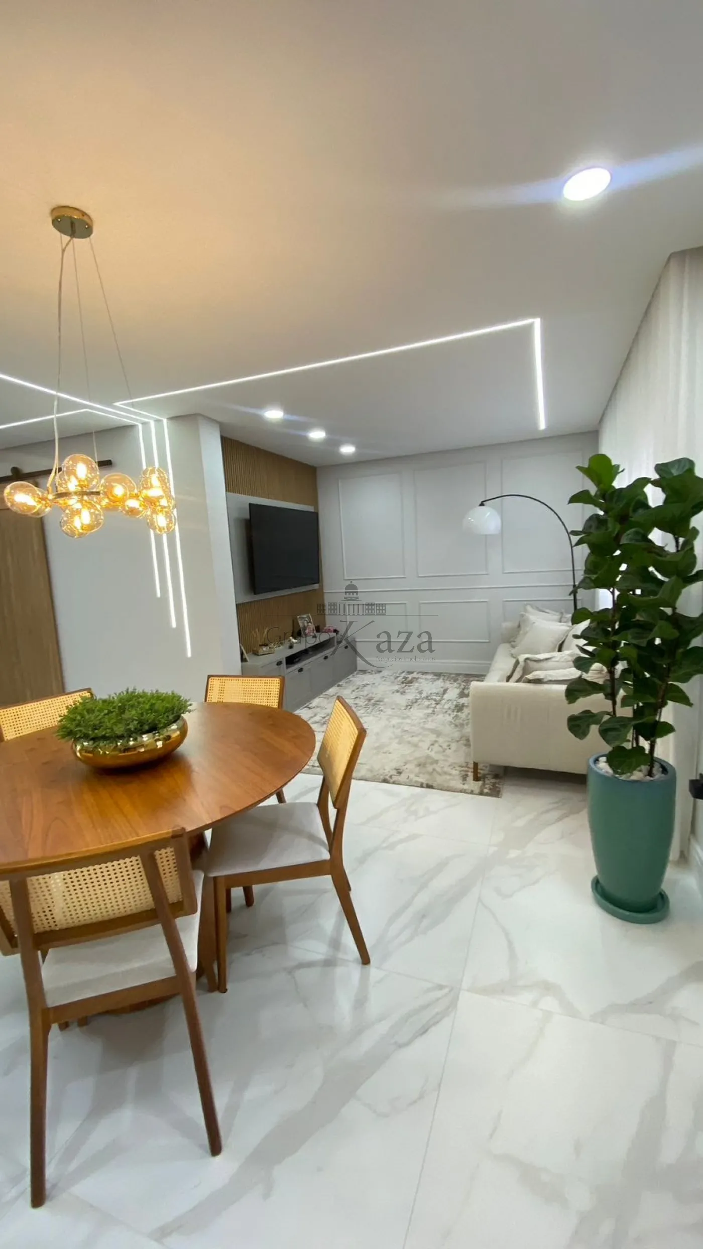 Foto 6 de Casa Padrão em Jardim Oriente, São José dos Campos - imagem 6