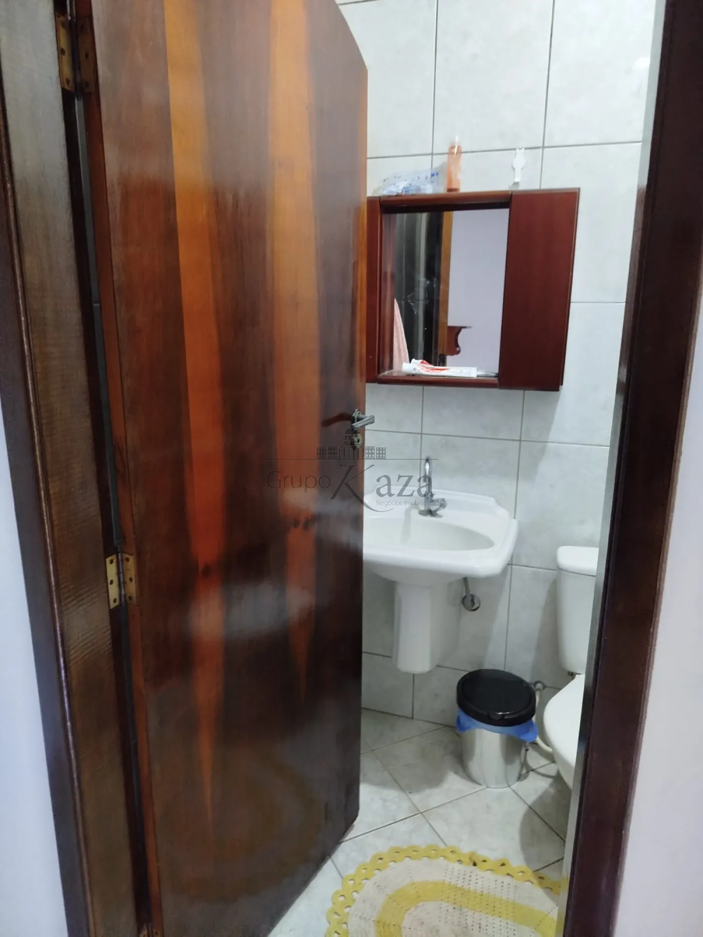 Foto 4 de Casa Padrão em Vila Tesouro, São José dos Campos - imagem 4