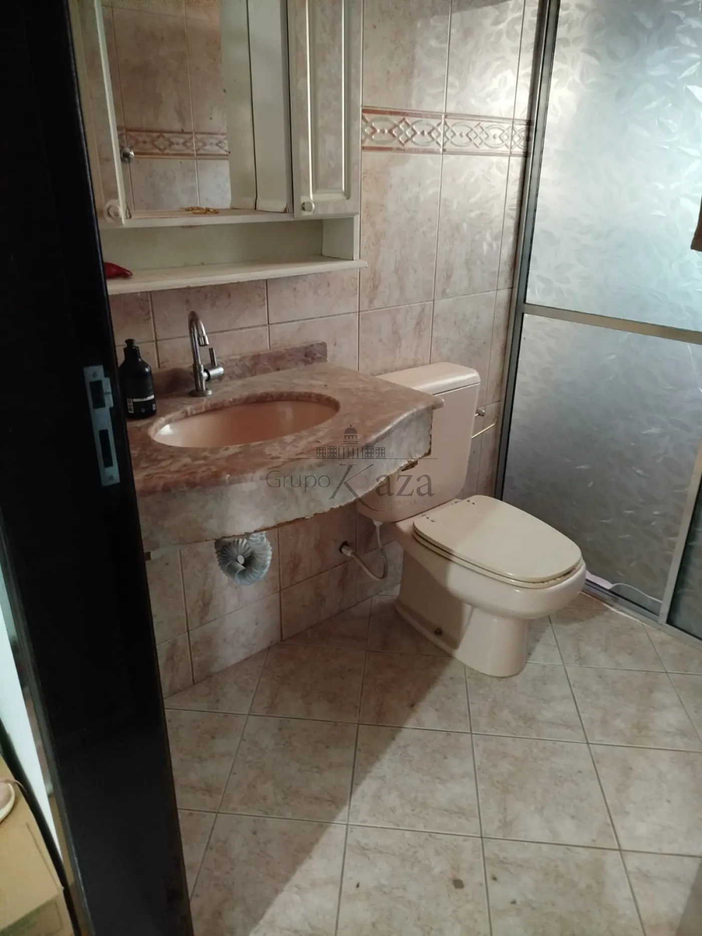 Foto 10 de Casa Padrão em Vila Tesouro, São José dos Campos - imagem 10