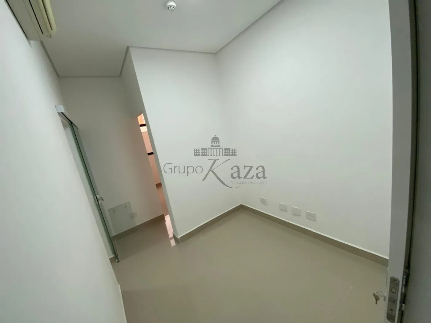 Foto 12 de Comercial Sala Condomínio em Jardim Apolo I, São José dos Campos - imagem 12