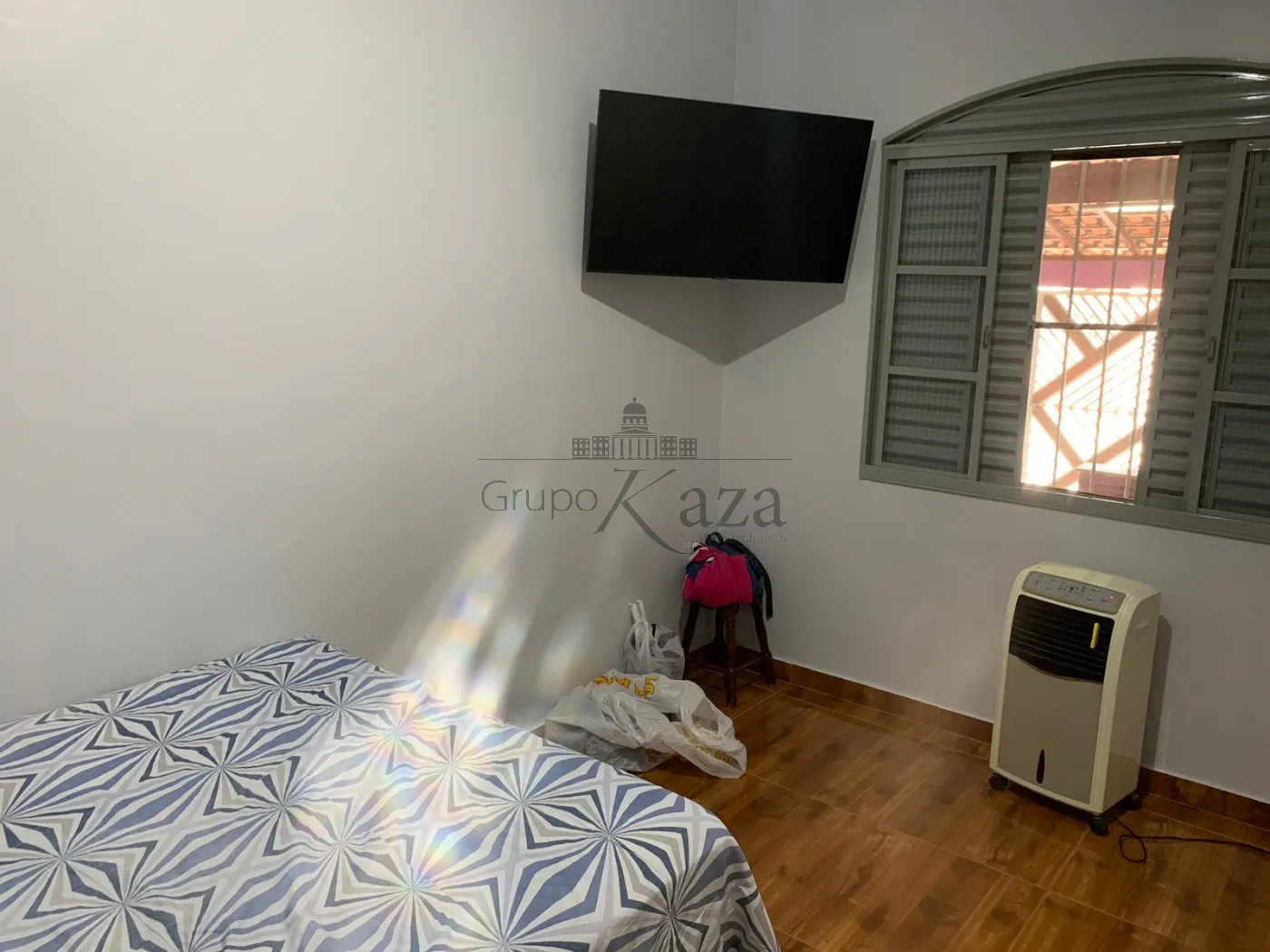Foto 7 de Casa Comercial  Residencial em Jardim Ismênia, São José dos Campos - imagem 7