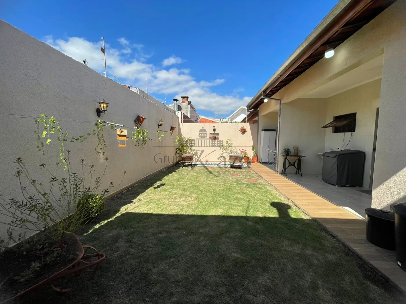 Foto 15 de Casa Térrea em Jardim Siesta, Jacareí - imagem 15