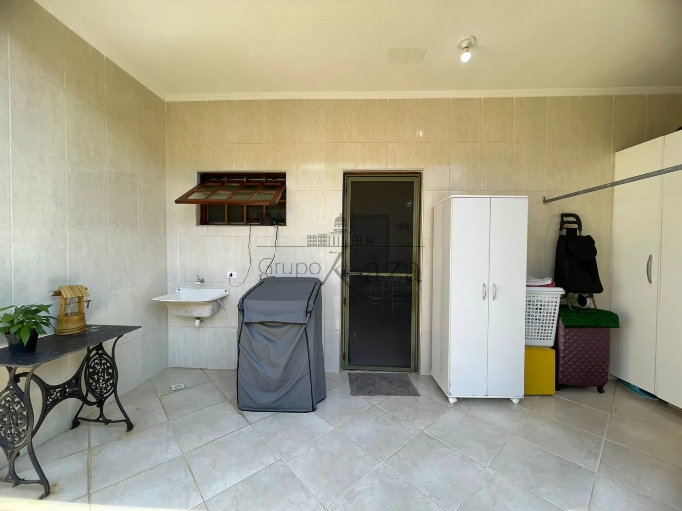 Foto 13 de Casa Térrea em Jardim Siesta, Jacareí - imagem 13