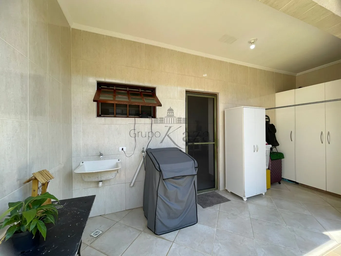 Foto 14 de Casa Térrea em Jardim Siesta, Jacareí - imagem 14