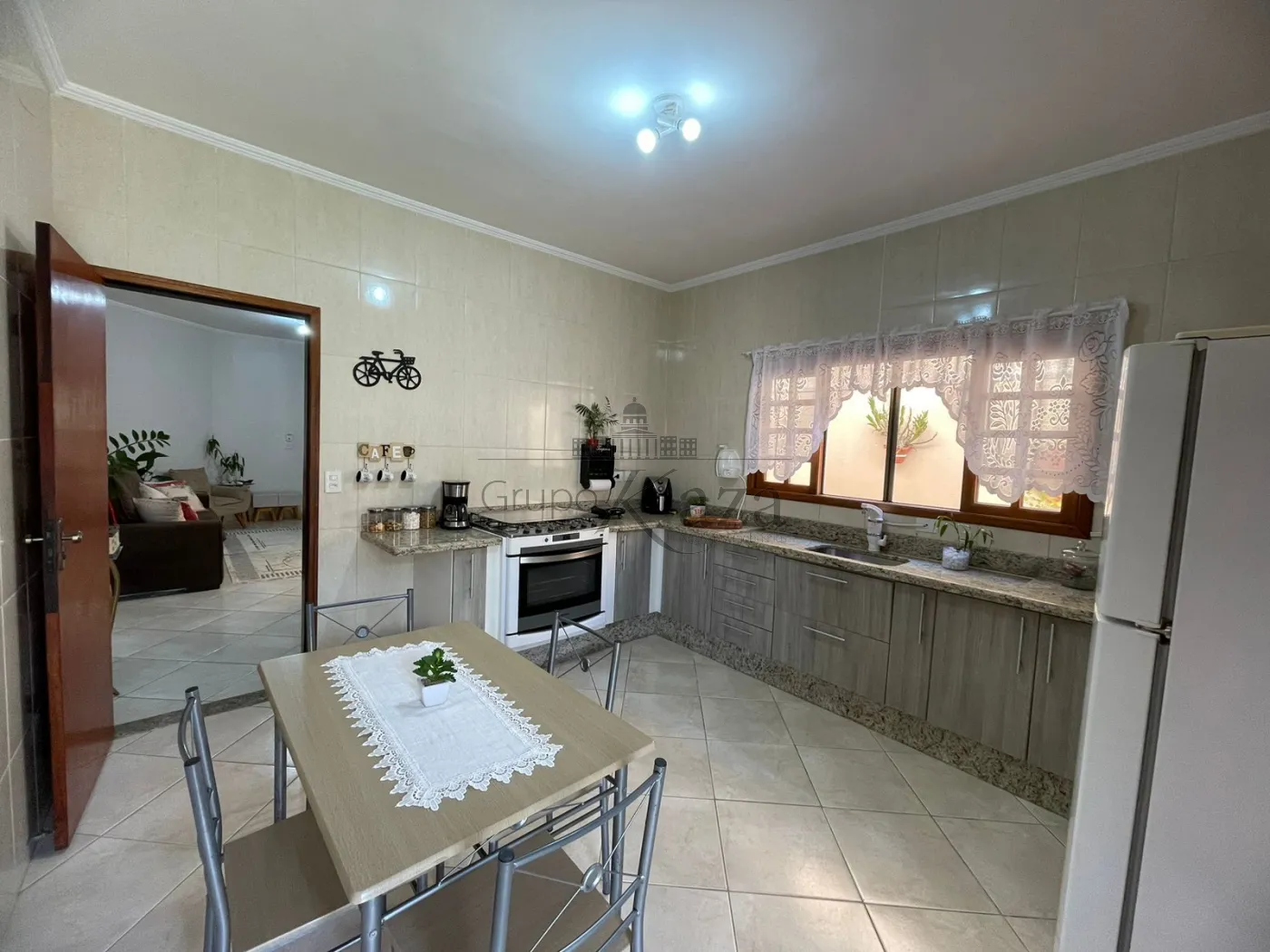 Foto 9 de Casa Térrea em Jardim Siesta, Jacareí - imagem 9