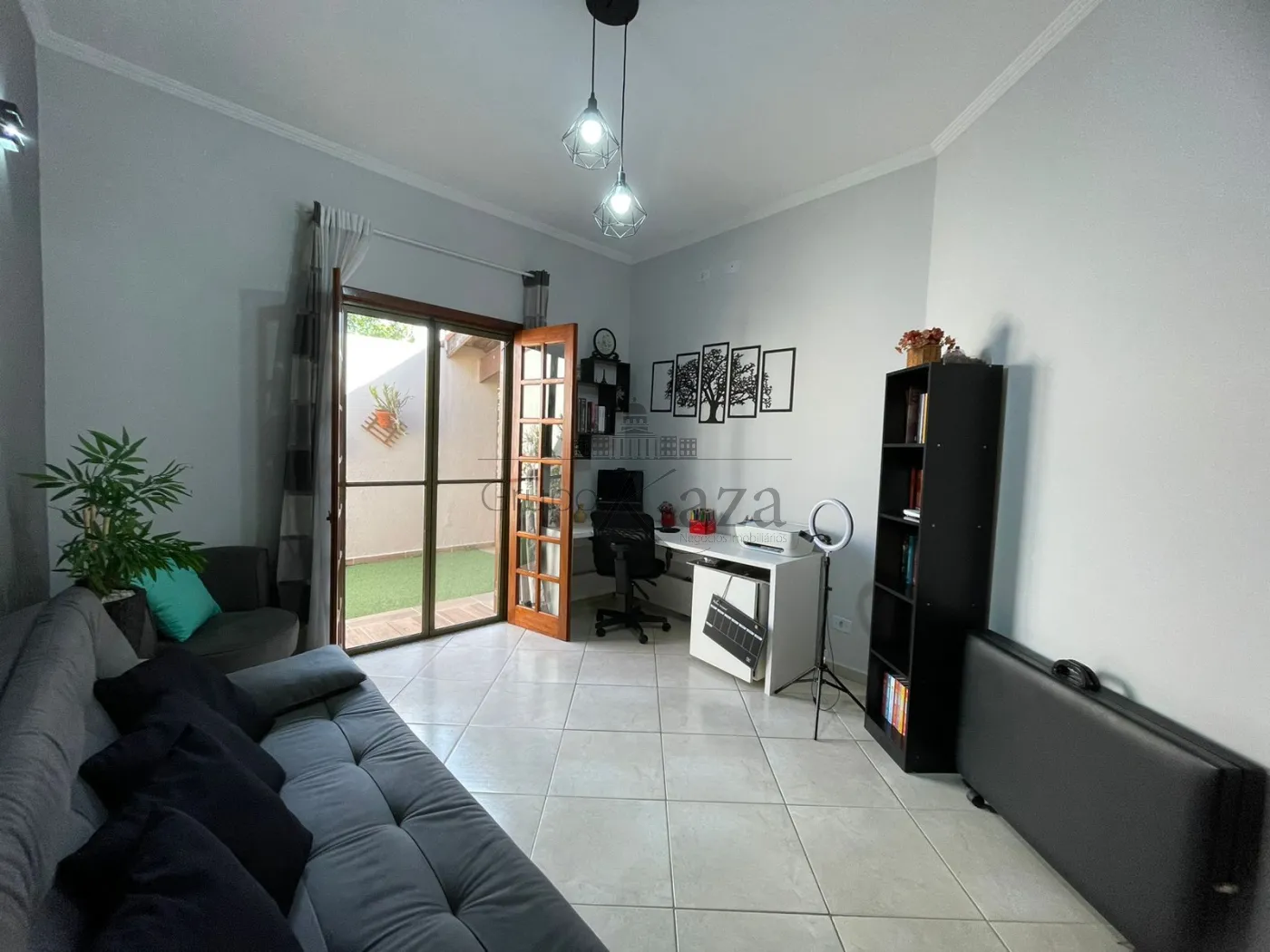 Foto 23 de Casa Térrea em Jardim Siesta, Jacareí - imagem 23