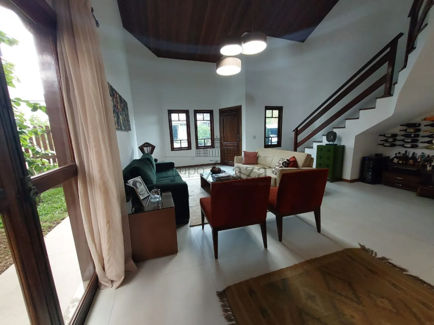 Foto 3 de Casa Condomínio em Vila Branca, Jacareí - imagem 3