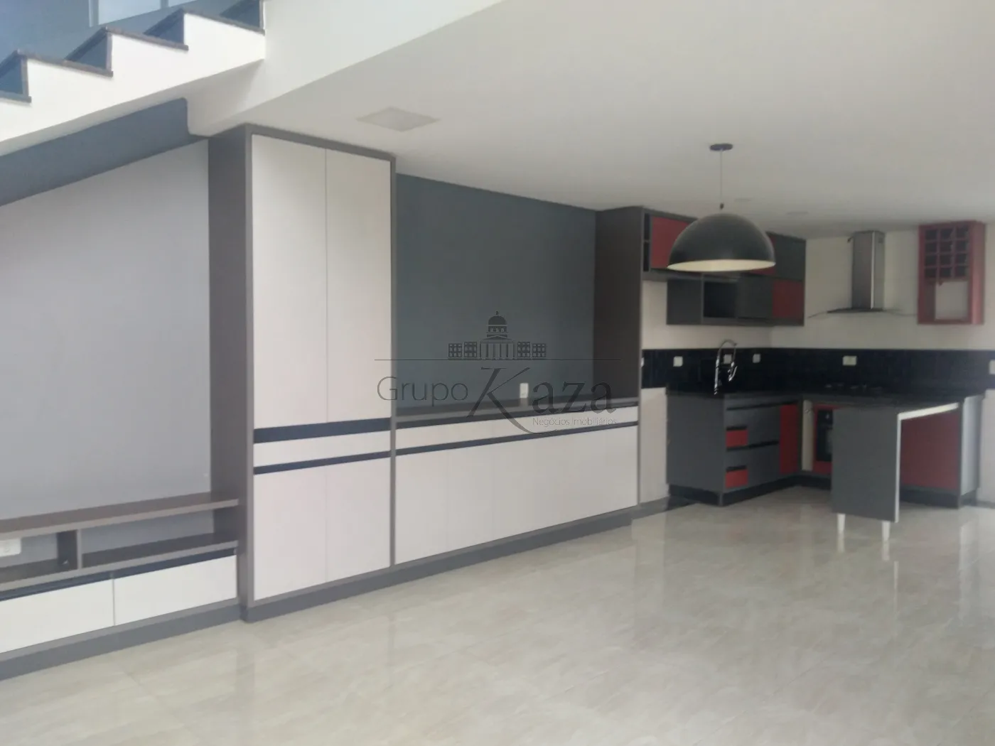 Foto 2 de Casa Condomínio em Jardim Jacinto, Jacareí - imagem 2