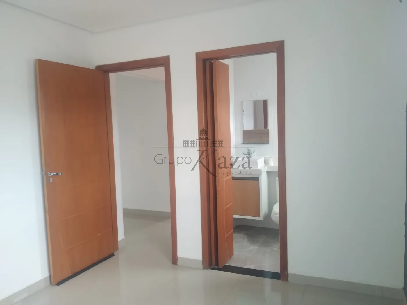 Foto 20 de Casa Condomínio em Jardim Jacinto, Jacareí - imagem 20