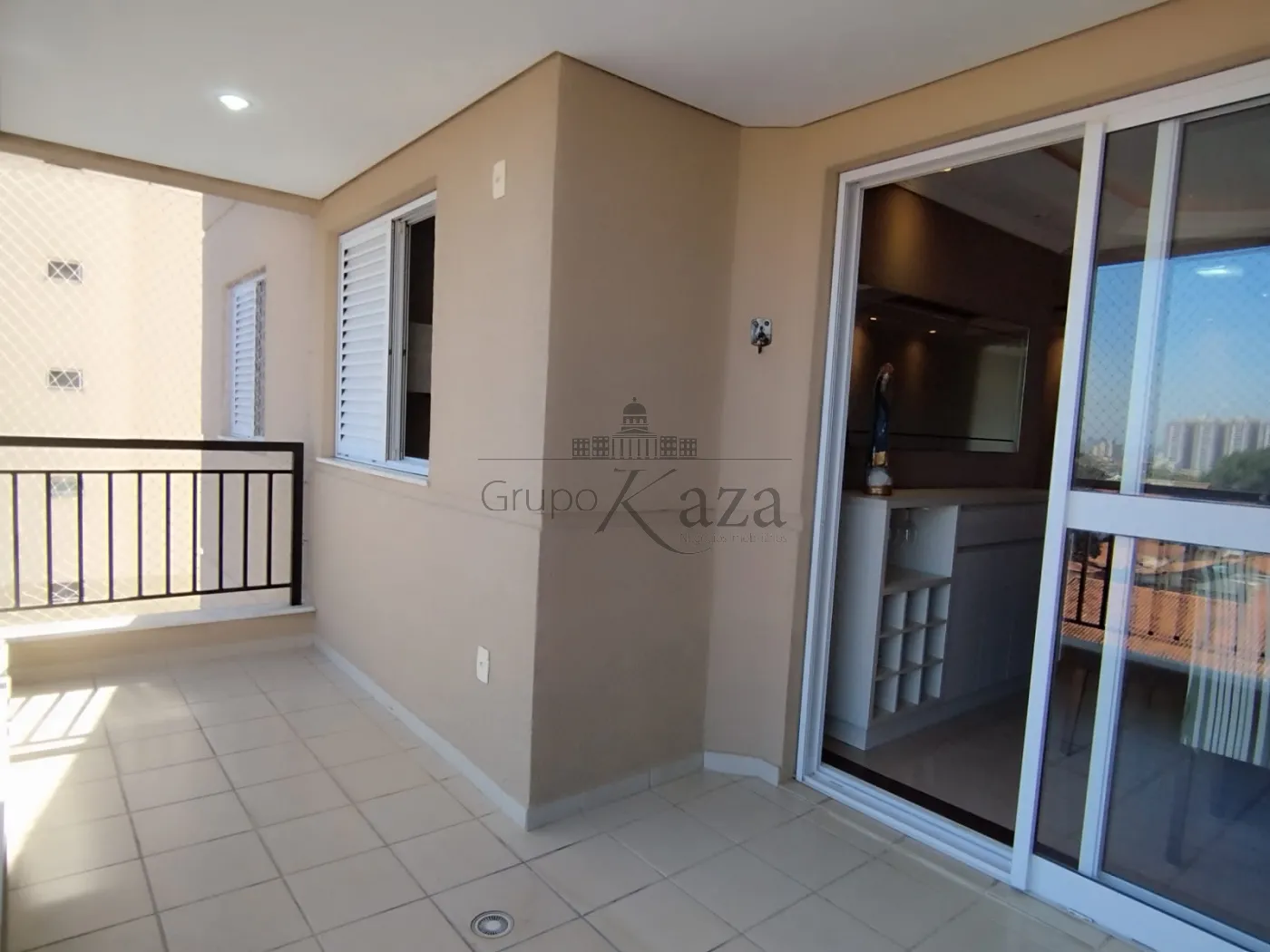 Foto 3 de Apartamento Padrão em Jardim Estoril, São José dos Campos - imagem 3
