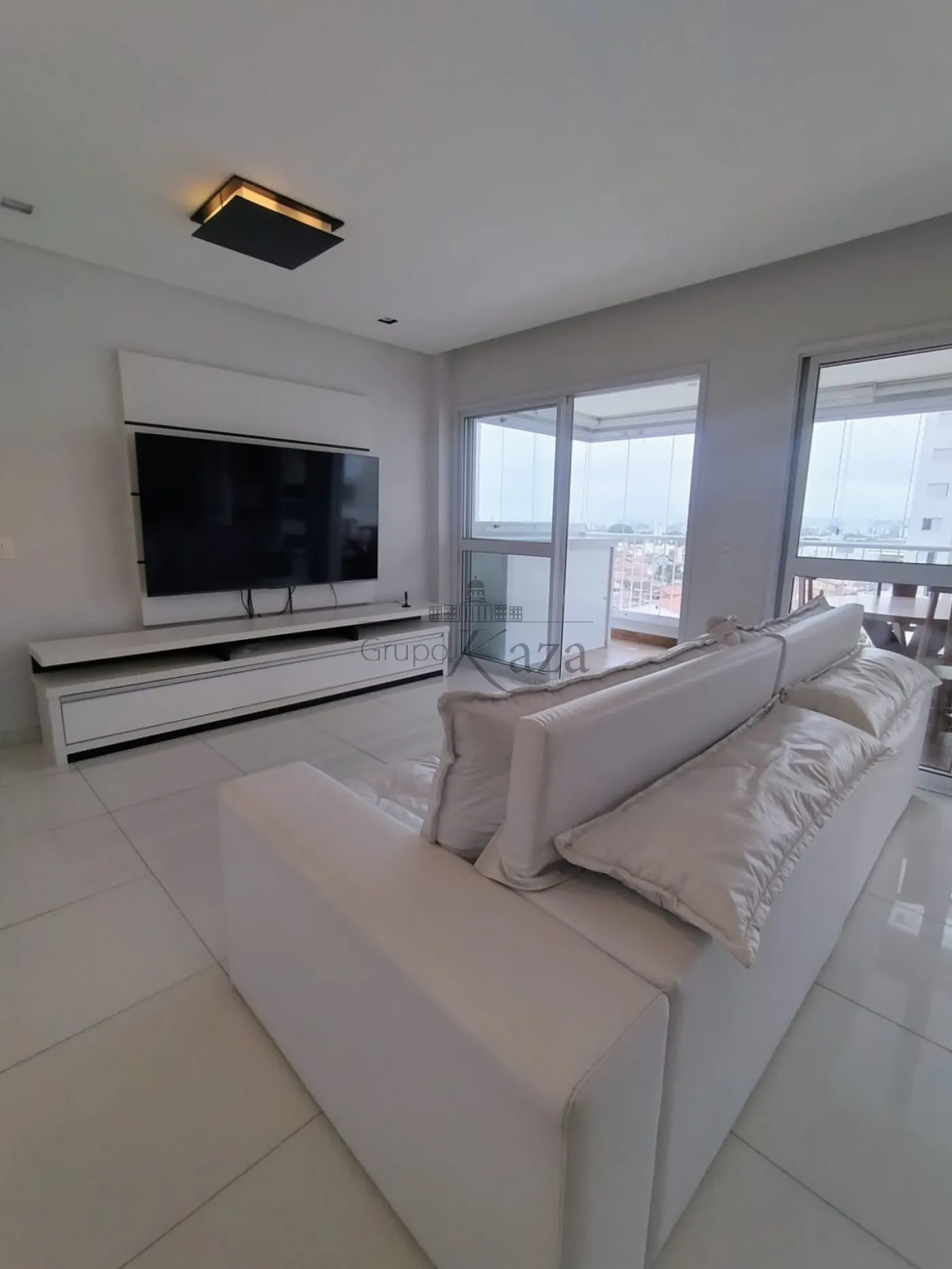 Foto 1 de Apartamento Padrão em Jardim das Indústrias, São José dos Campos - imagem 1 Foto 1 de Apartamento Padrão em Jardim das Indústrias, São José dos Campos - imagem 1