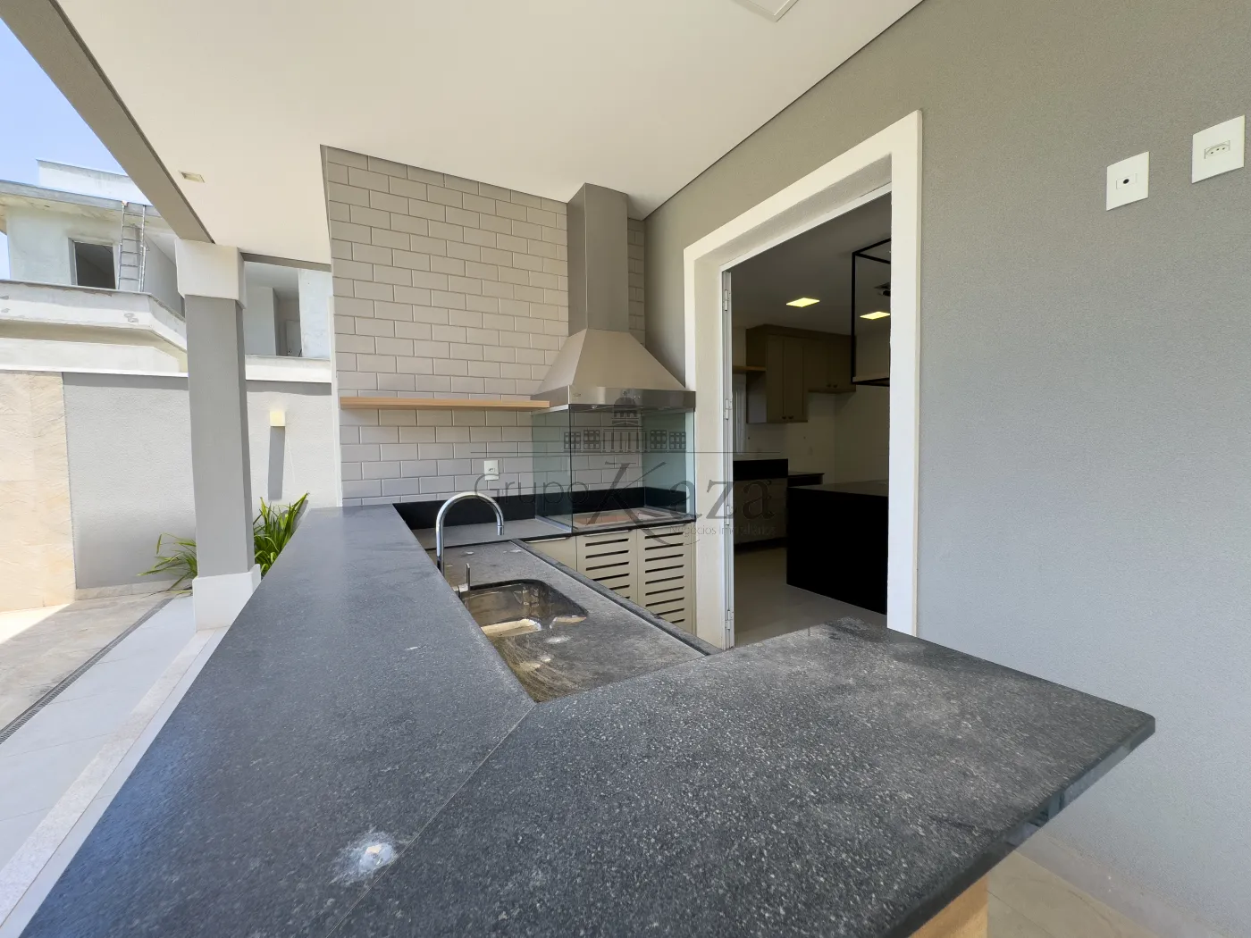 Foto 38 de Casa Condomínio em Jardim do Golfe, São José dos Campos - imagem 38
