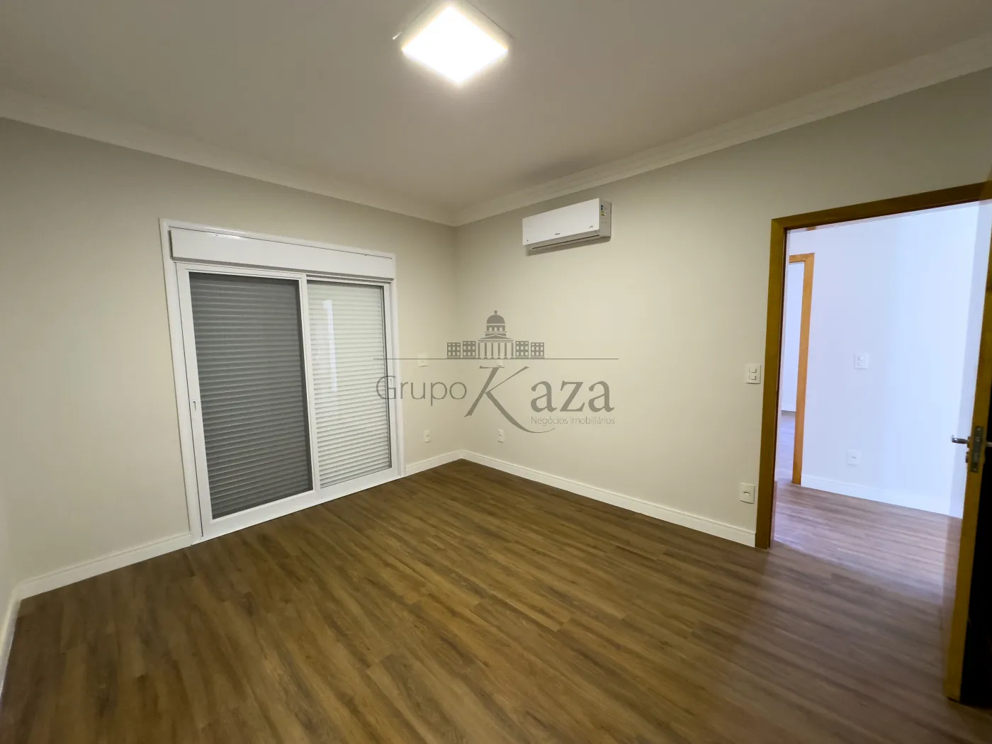 Foto 27 de Casa Condomínio em Jardim do Golfe, São José dos Campos - imagem 27