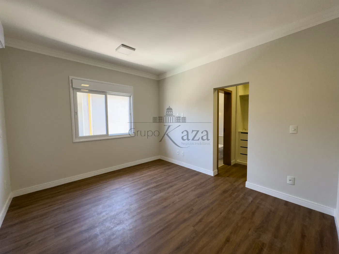 Foto 32 de Casa Condomínio em Jardim do Golfe, São José dos Campos - imagem 32