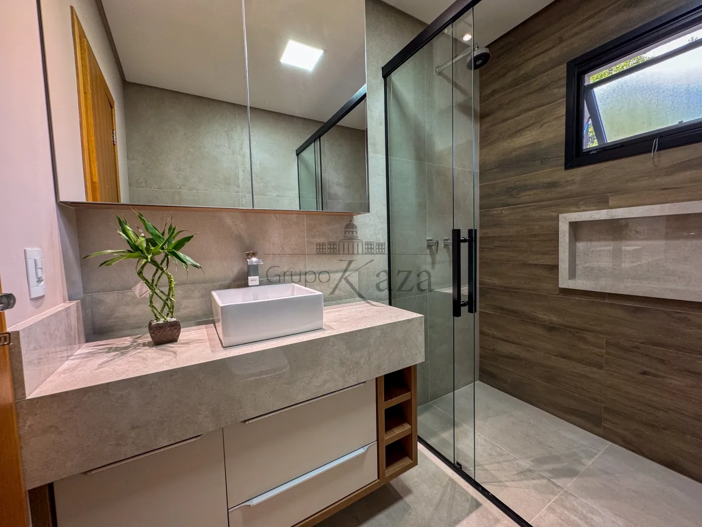 Foto 27 de Casa Condomínio em Jardim do Golfe, São José dos Campos - imagem 27