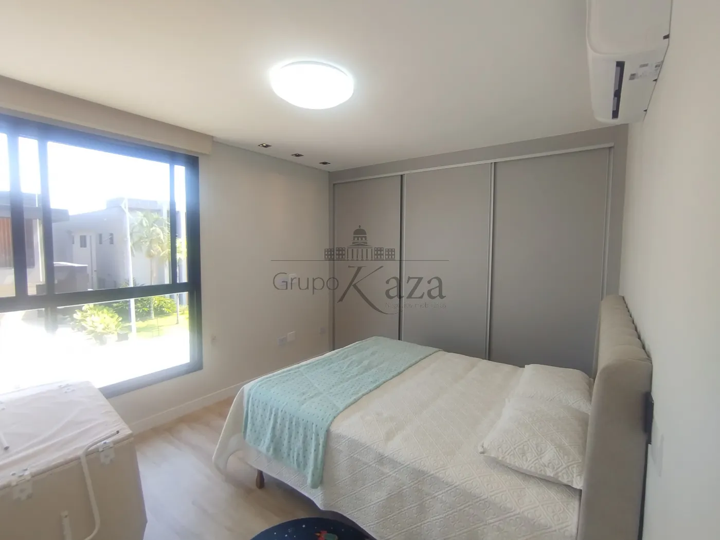 Foto 37 de Casa Condomínio em Jardim do Golfe, São José dos Campos - imagem 37