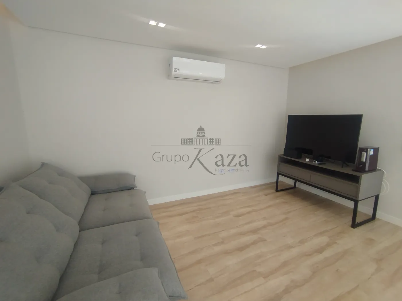 Foto 36 de Casa Condomínio em Jardim do Golfe, São José dos Campos - imagem 36
