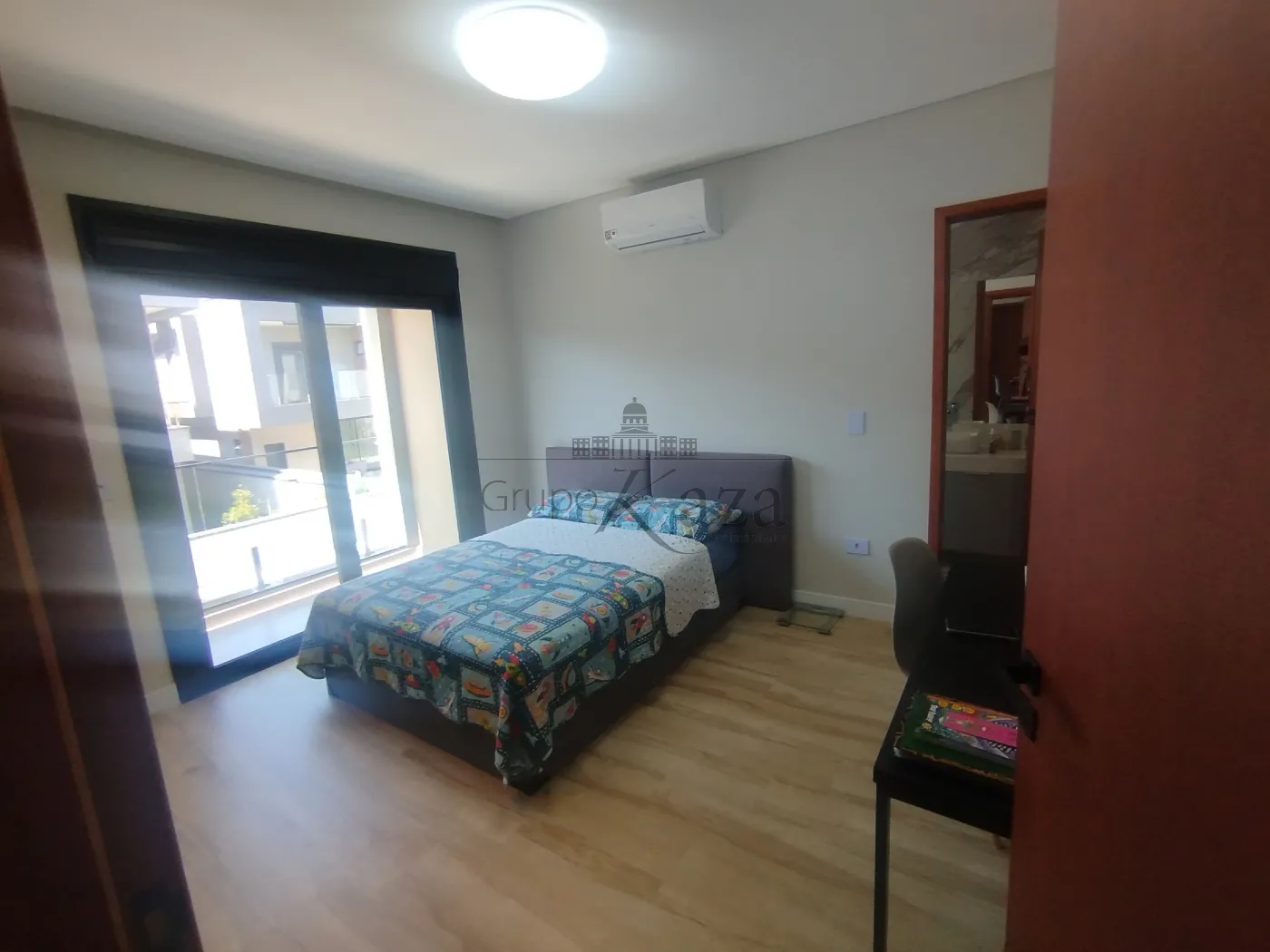 Foto 46 de Casa Condomínio em Jardim do Golfe, São José dos Campos - imagem 46