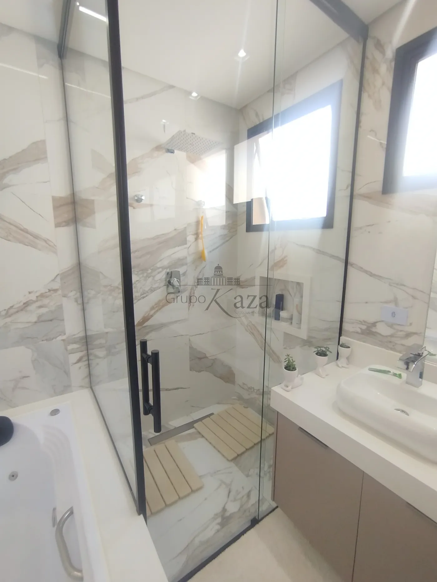 Foto 60 de Casa Condomínio em Jardim do Golfe, São José dos Campos - imagem 60