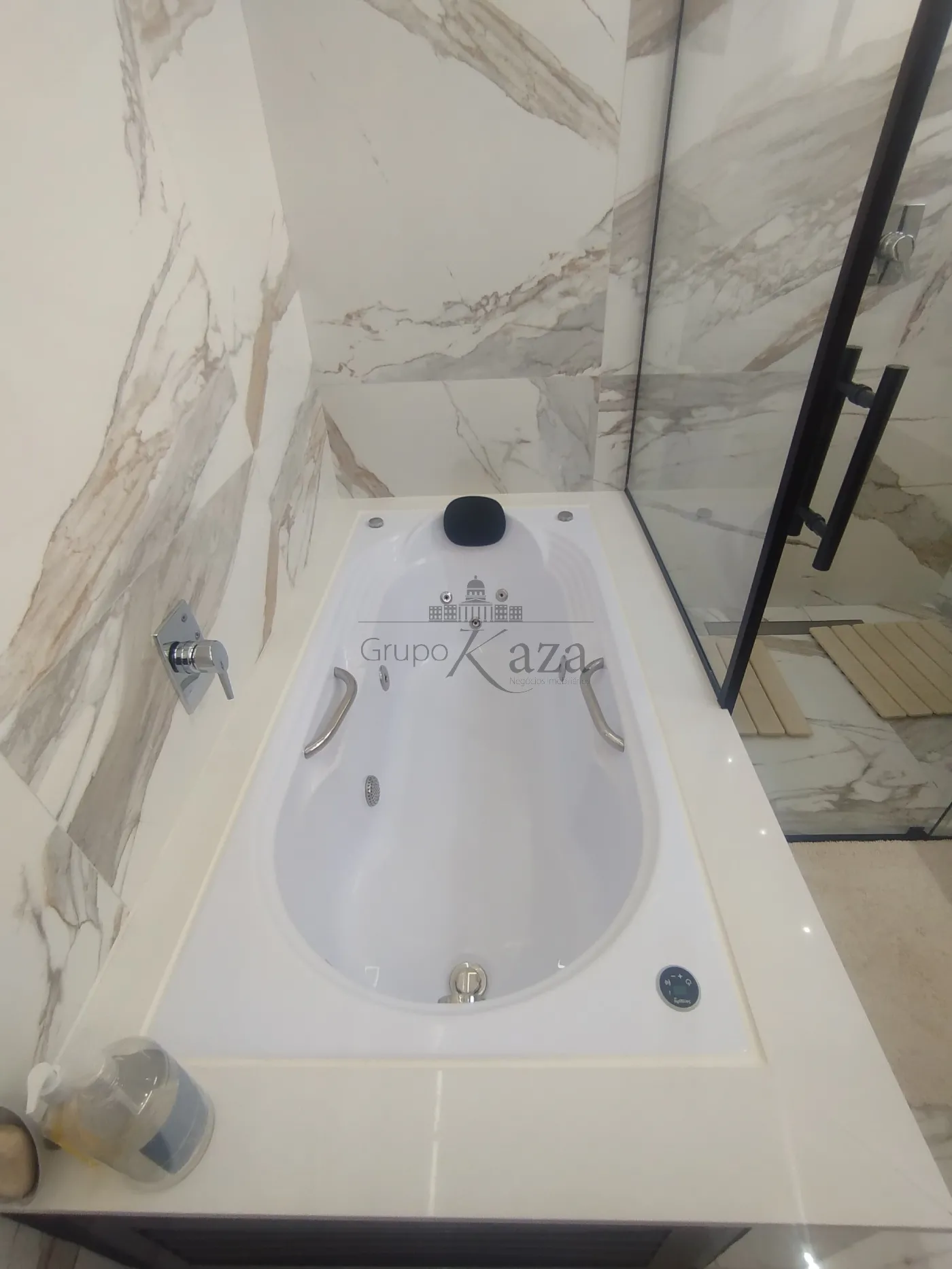 Foto 61 de Casa Condomínio em Jardim do Golfe, São José dos Campos - imagem 61