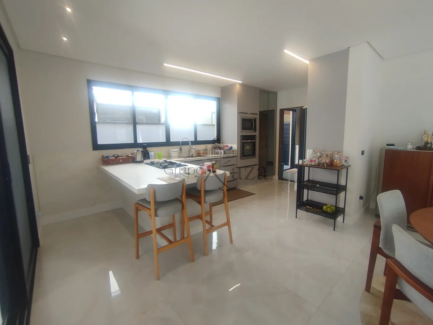 Foto 16 de Casa Condomínio em Jardim do Golfe, São José dos Campos - imagem 16