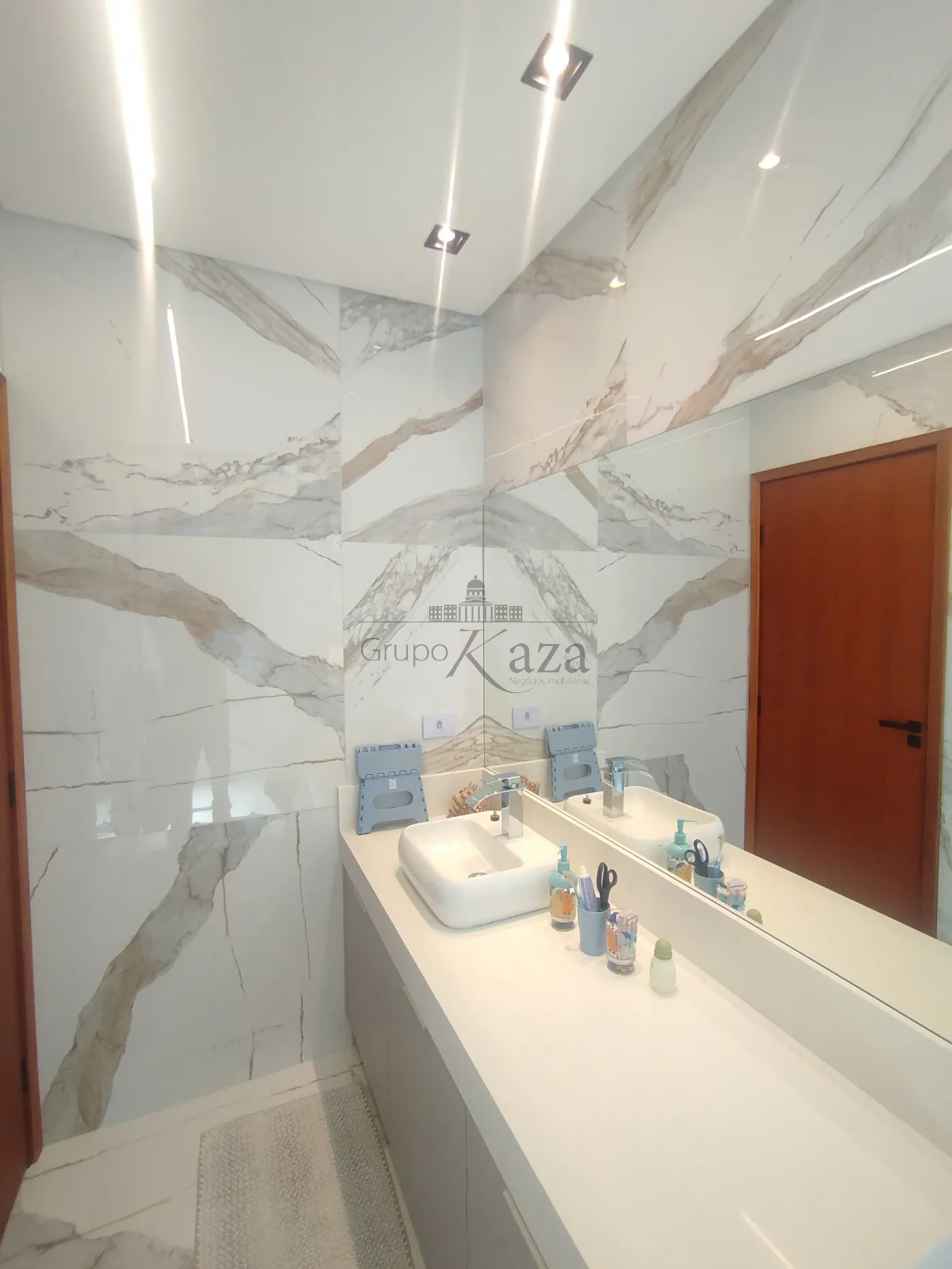 Foto 48 de Casa Condomínio em Jardim do Golfe, São José dos Campos - imagem 48