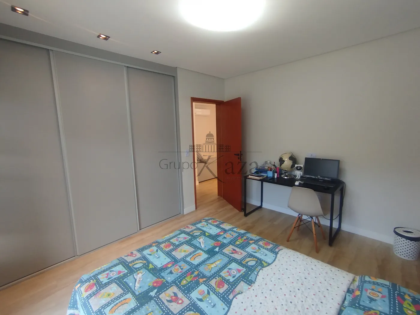 Foto 67 de Casa Condomínio em Jardim do Golfe, São José dos Campos - imagem 67