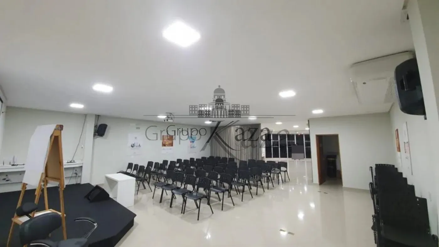 Foto 3 de Comercial Ponto Comercial em Centro, Jacareí - imagem 3