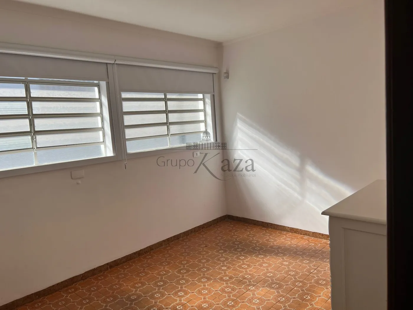 Foto 7 de Casa Comercial  Residencial em Jardim Oswaldo Cruz, São José dos Campos - imagem 7