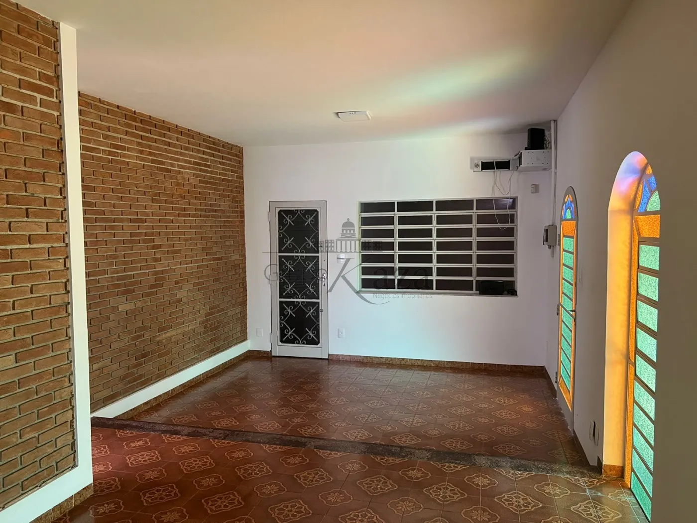 Foto 1 de Casa Comercial  Residencial em Jardim Oswaldo Cruz, São José dos Campos - imagem 1