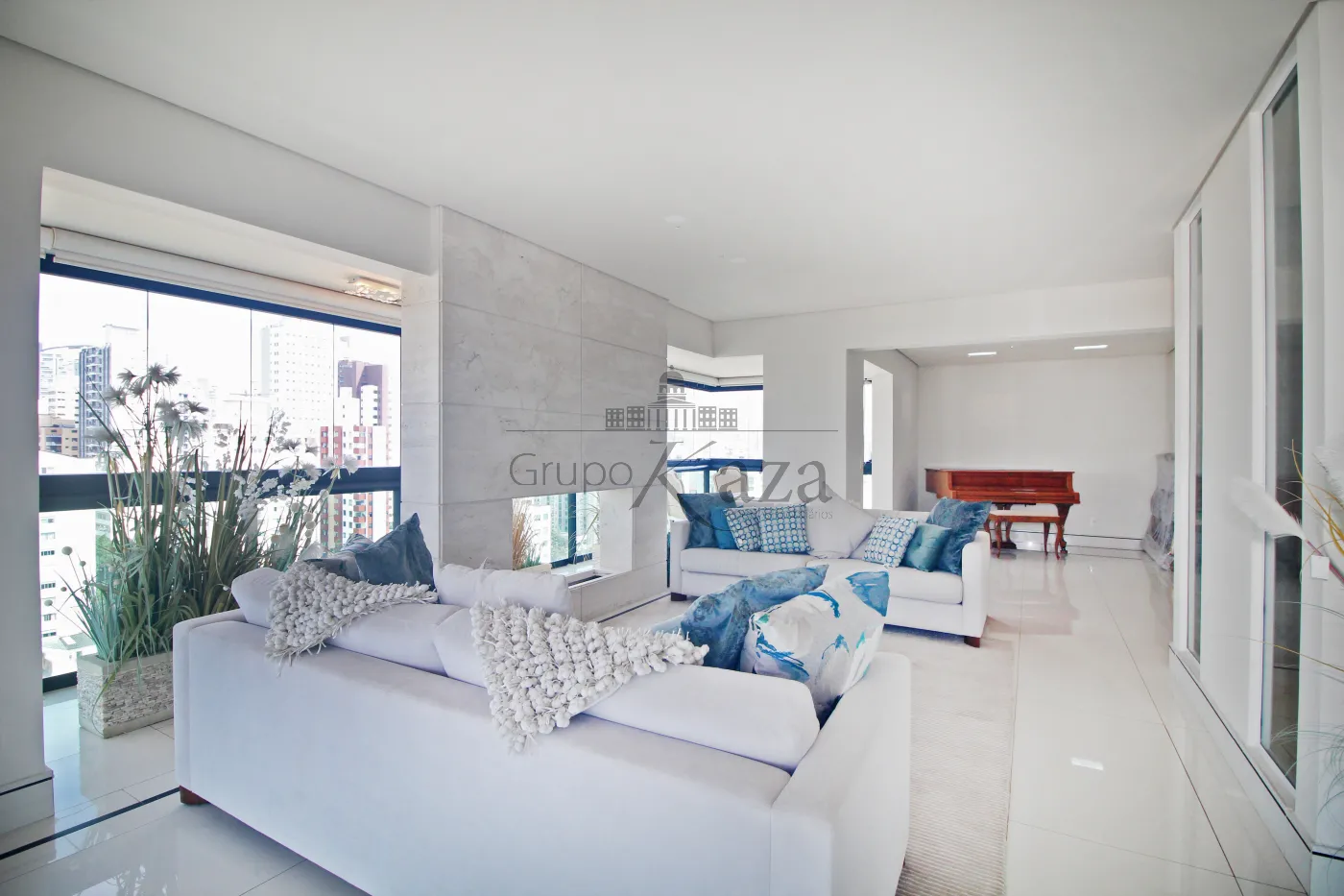 Foto 1 de Apartamento Cobertura Duplex em Aclimação, São Paulo - imagem 1
