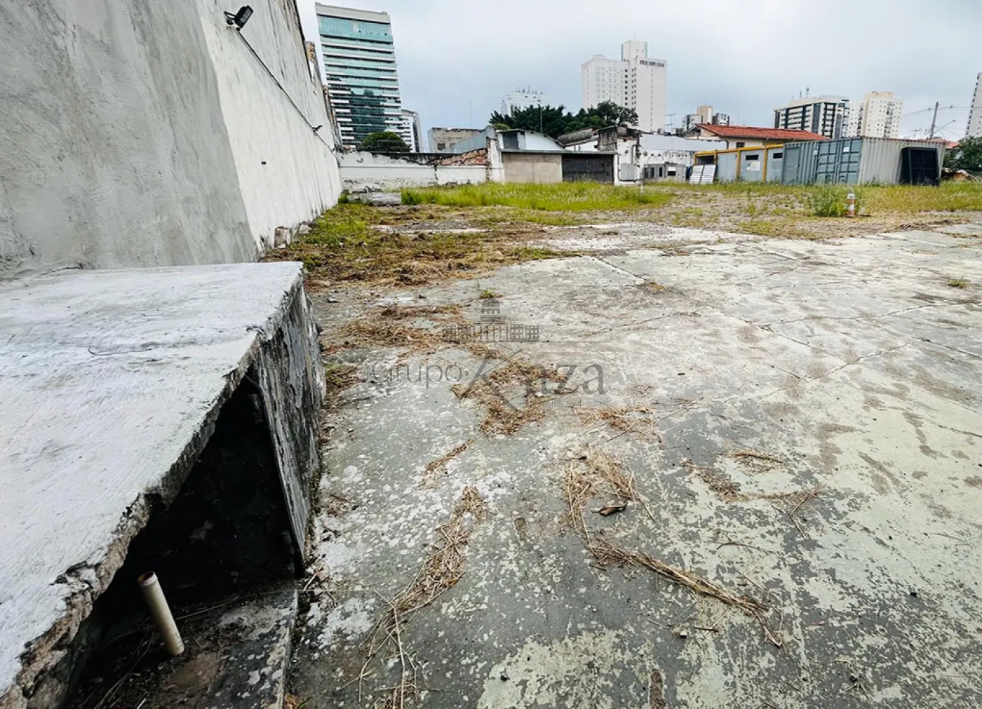 Foto 2 de Terreno Padrão em Chácara Santo Antônio, São Paulo - imagem 2