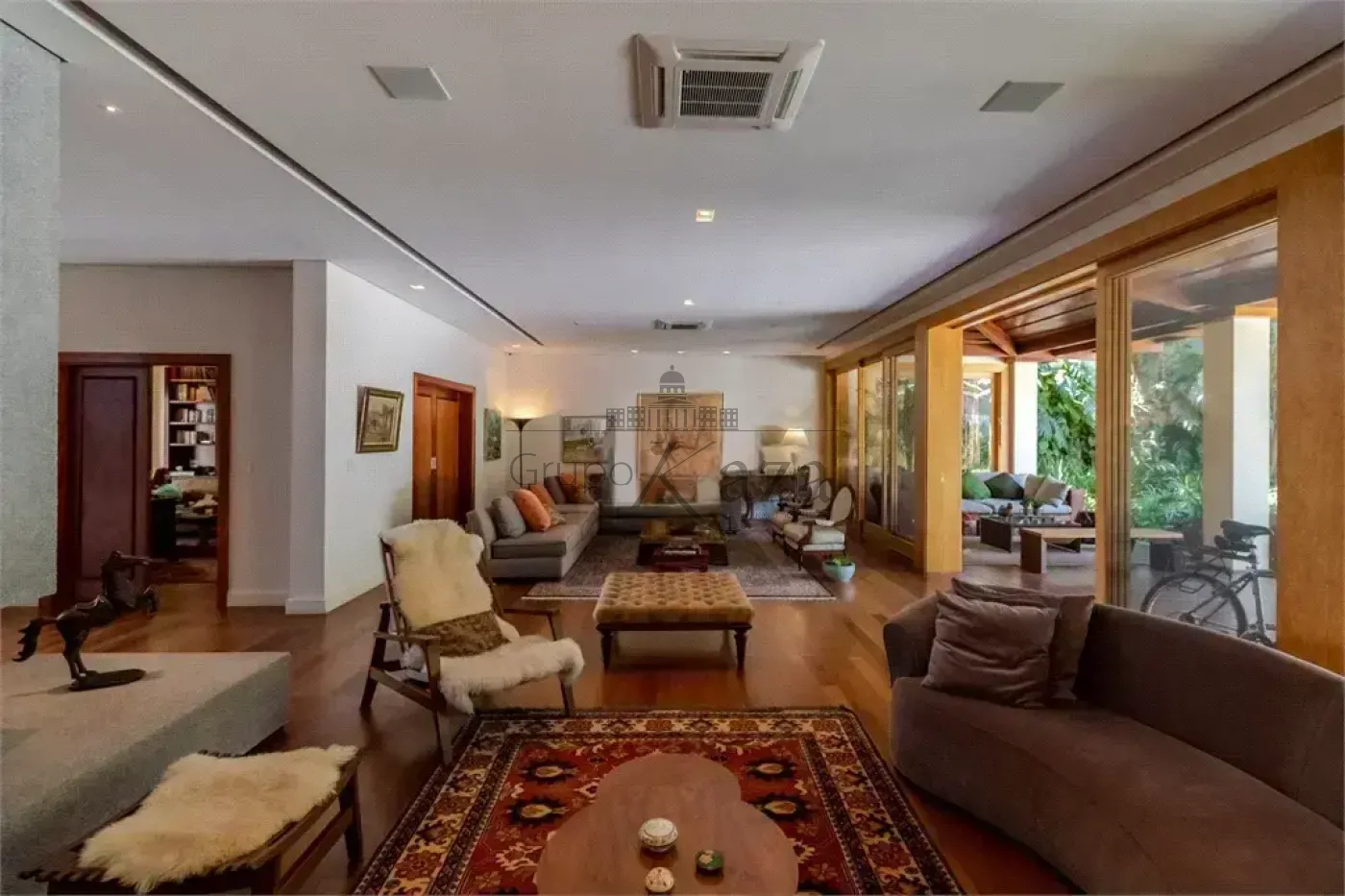 Foto 1 de Casa Padrão em Jardim Guedala, São Paulo - imagem 1