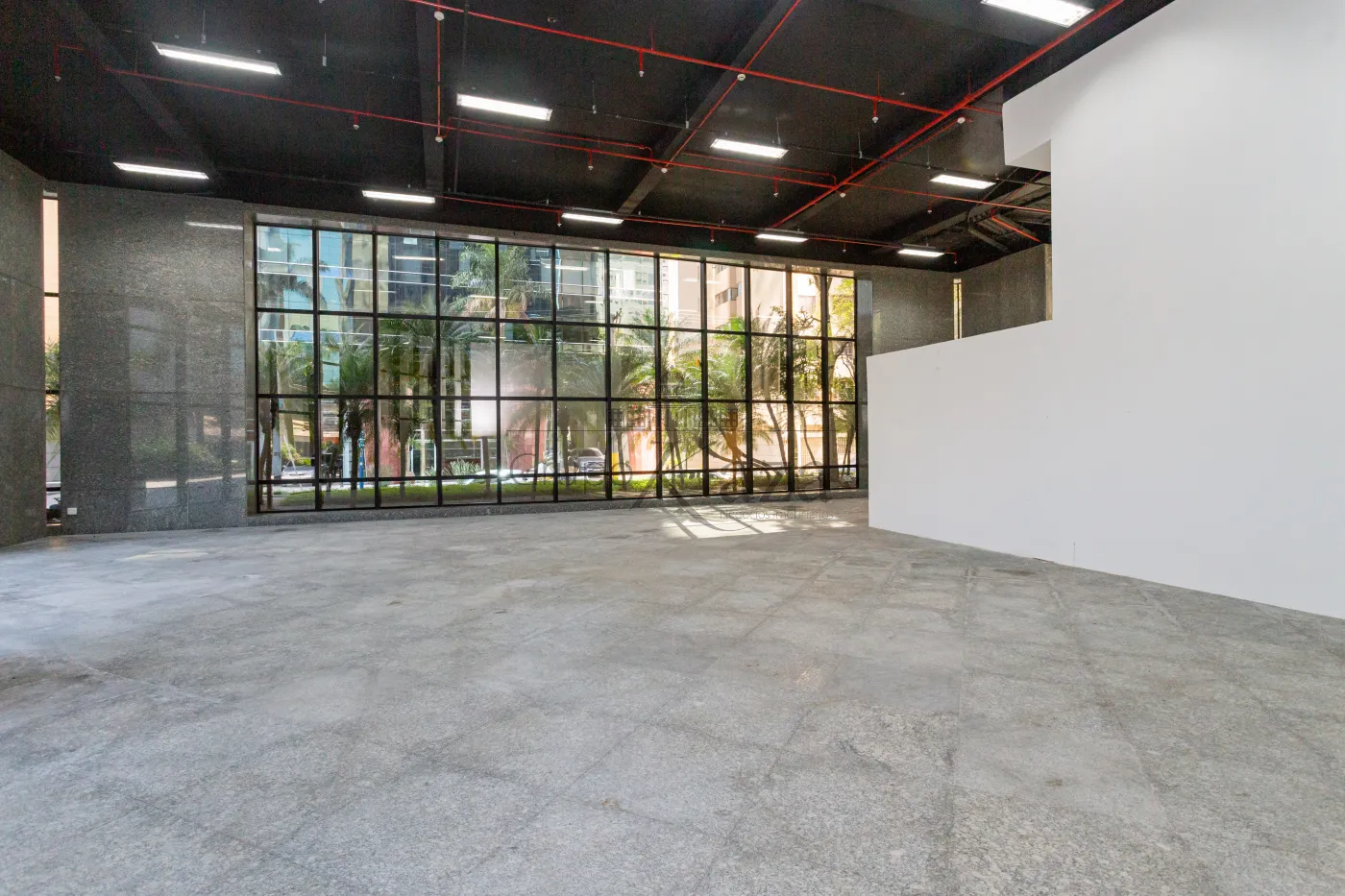 Foto 3 de Comercial Sala Condomínio em Cidade Monções, São Paulo - imagem 3