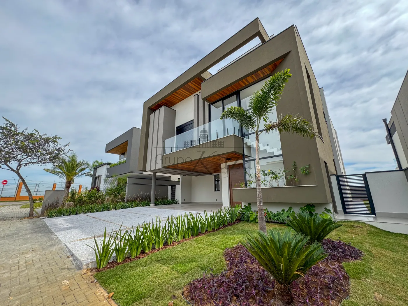 Foto 2 de Casa Condomínio em Condomínio Residencial Alphaville I, São José dos Campos - imagem 2