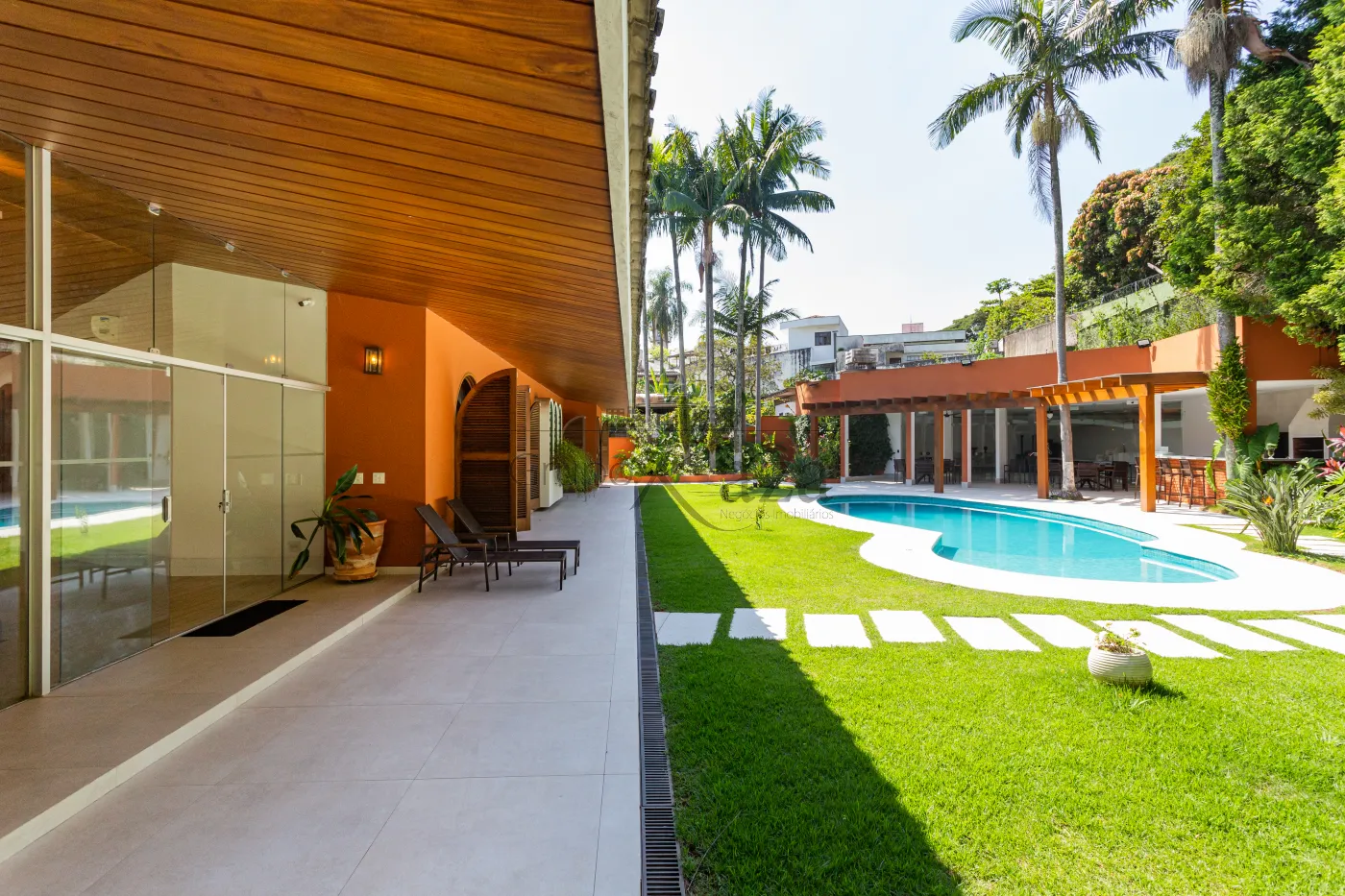 Foto 3 de Casa Padrão em Alto de Pinheiros, São Paulo - imagem 3
