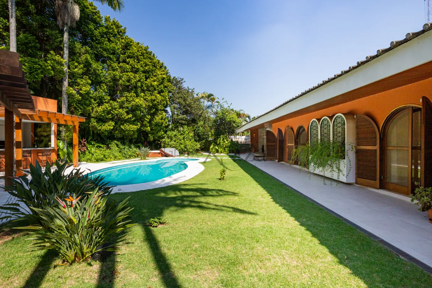 Foto 6 de Casa Padrão em Alto de Pinheiros, São Paulo - imagem 6