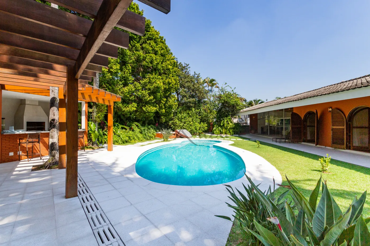 Foto 9 de Casa Padrão em Alto de Pinheiros, São Paulo - imagem 9