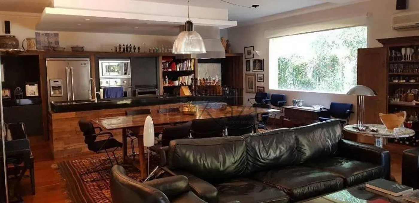 Foto 1 de Casa Padrão em Morumbi, São Paulo - imagem 1