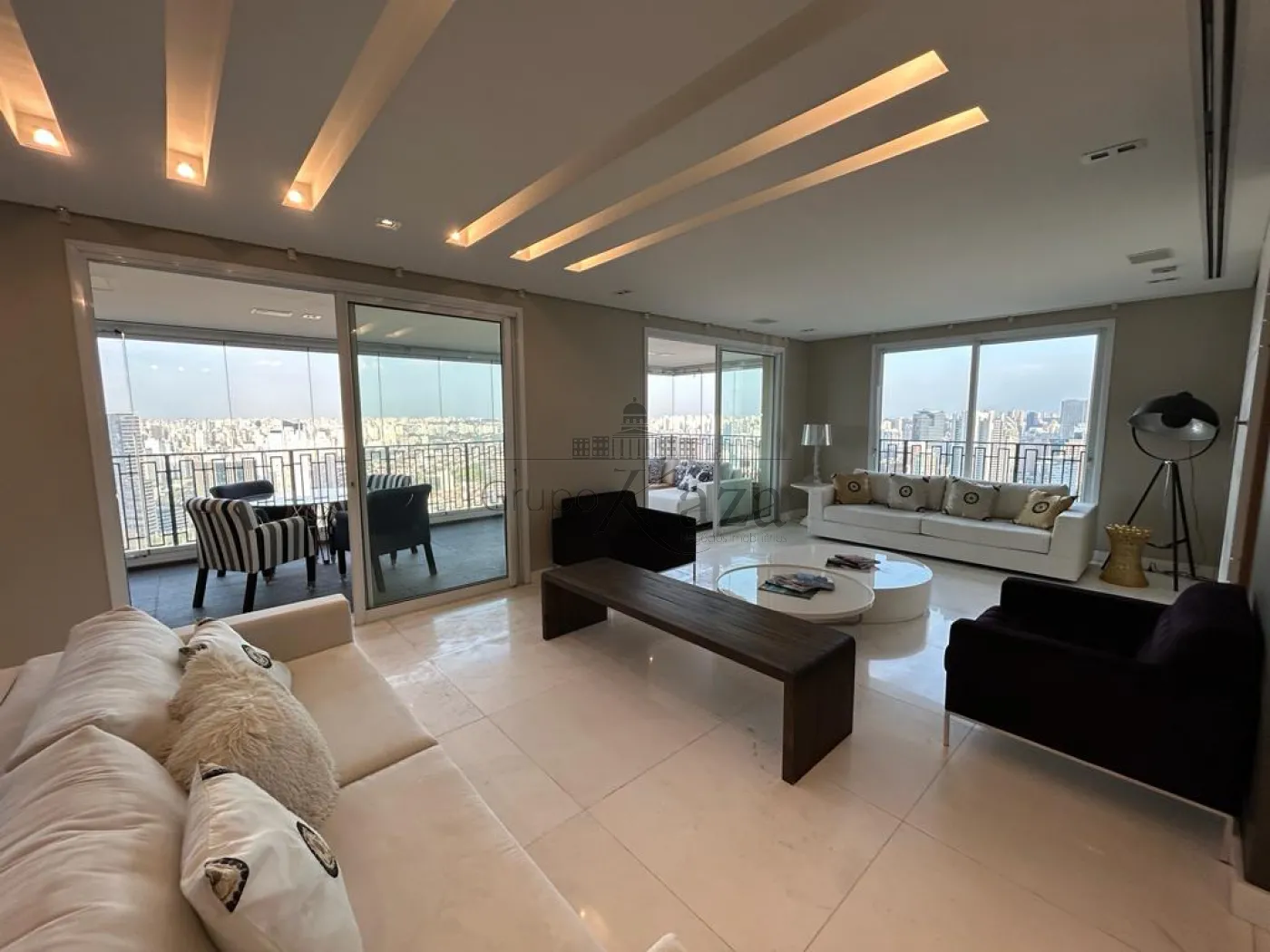 Foto 1 de Apartamento Padrão em Cidade Jardim, São Paulo - imagem 1