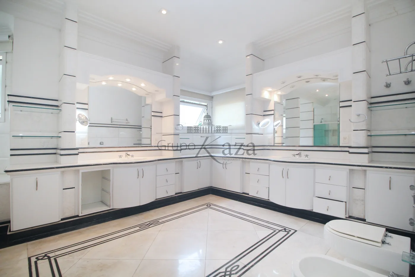 Foto 50 de Casa Sobrado em Pacaembu, São Paulo - imagem 50