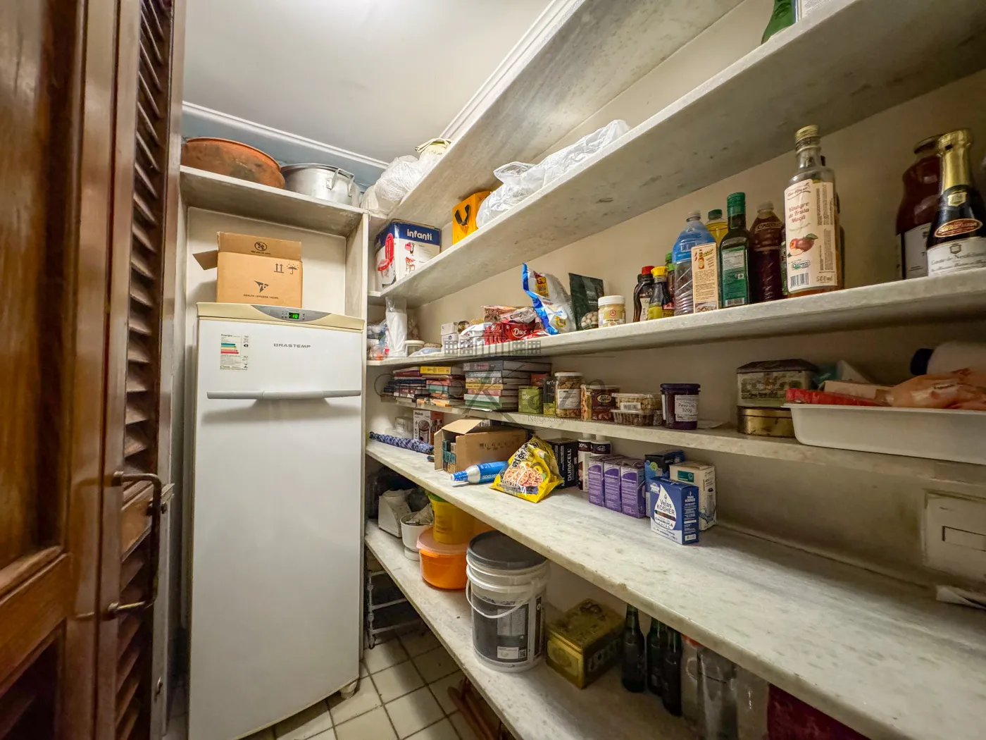 Foto 31 de Casa Padrão em Pacaembu, São Paulo - imagem 31
