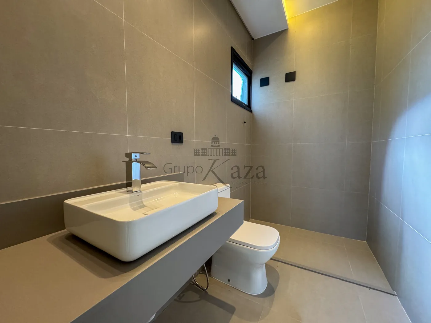 Foto 21 de Casa Condomínio em Jardim do Golfe, São José dos Campos - imagem 21