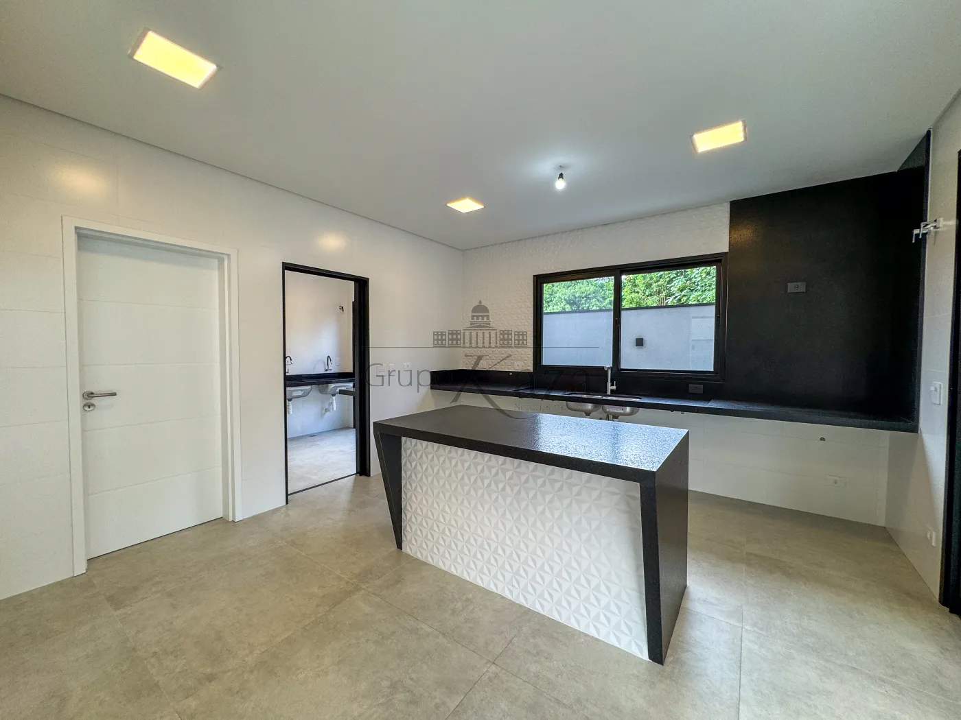 Foto 13 de Casa Condomínio em Jardim do Golfe, São José dos Campos - imagem 13