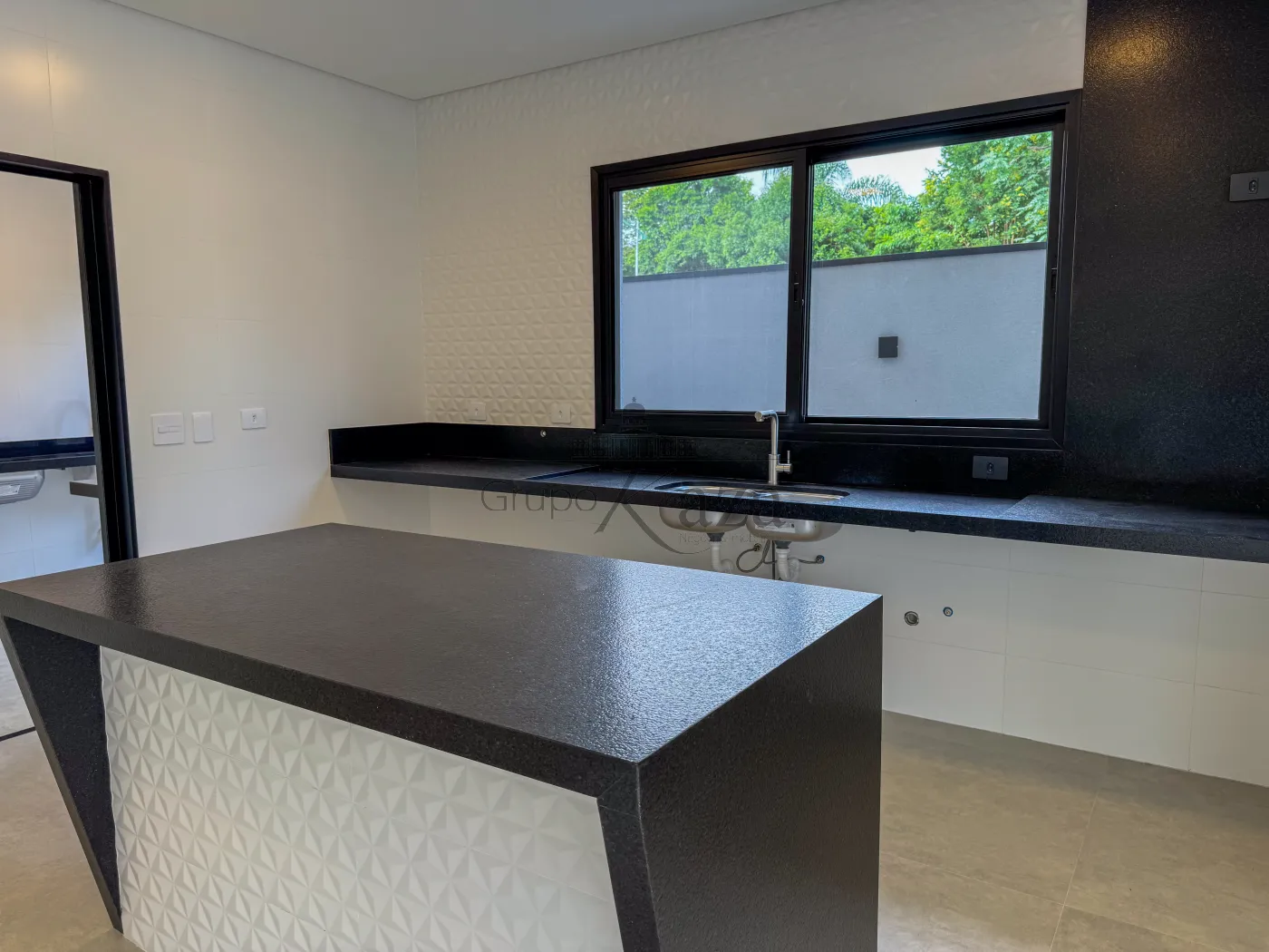 Foto 14 de Casa Condomínio em Jardim do Golfe, São José dos Campos - imagem 14